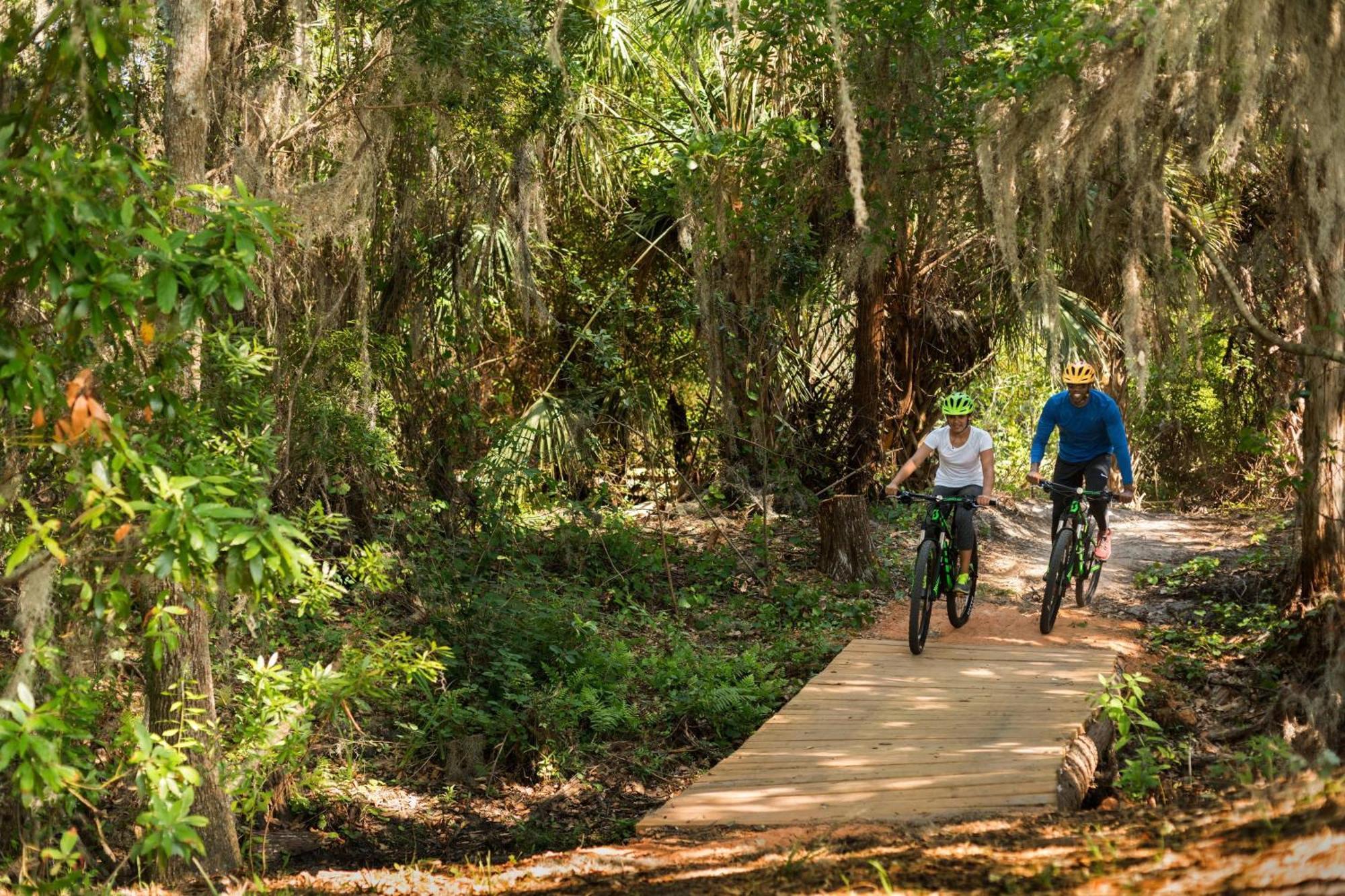 The Ritz-Carlton Orlando, Grande Lakes Williamsburg Extérieur photo